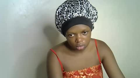 Snapshot of candiemaya chatting on April 6, 2026, 7:53 am candiemaya online show from April 6, 2026, 7:53 am