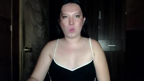 Snapshot of candiiice18 chatting on March 5, 2026, 7:37 am candiiice18 online show from March 5, 2026, 7:37 am