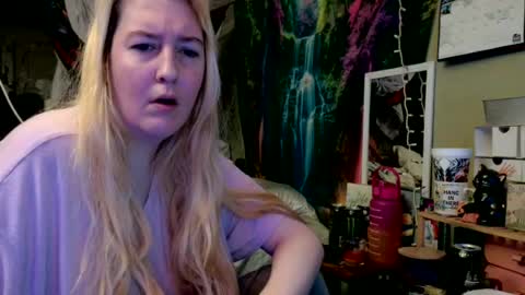 Snapshot of candismiths chatting on June 24, 2026, 9:52 am Candi online show from June 24, 2026, 9:52 am