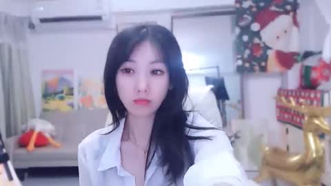 candy8998 online show from December 21, 2025, 10:06 pm