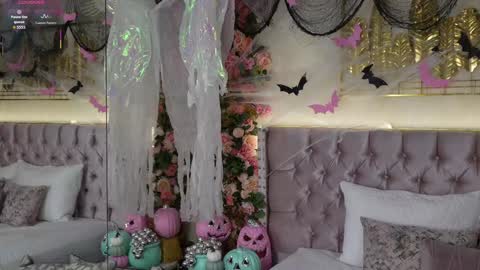 Candy Beck online show from November 2, 2025, 3:09 am