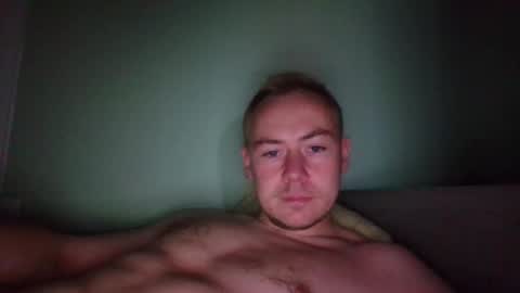 candy_boy_xoxo online show from May 25, 2026, 8:42 am