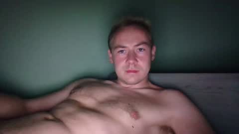 candy_boy_xoxo online show from June 19, 2026, 5:28 pm