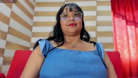 Candy  Brown online show from September 12, 2025, 12:16 pm