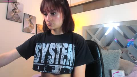 Candy hot online show from September 24, 2025, 8:23 pm