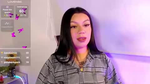 Isabella online show from June 11, 2026, 4:21 am