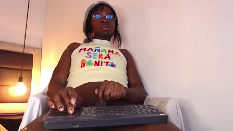 Snapshot of candy_lovee6 chatting on March 1, 2025, 7:51 am CANDY LOVE DANNA online show from March 1, 2025, 7:51 am