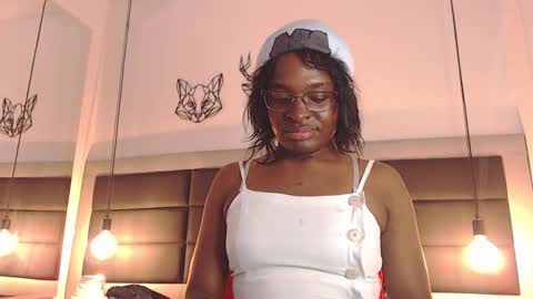 Snapshot of candy_lovee6 chatting on September 26, 2025, 8:35 pm CANDY LOVE DANNA online show from September 26, 2025, 8:35 pm