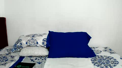 Snapshot of candy_mature_ chatting on June 15, 2026, 1:02 pm candy online show from June 15, 2026, 1:02 pm