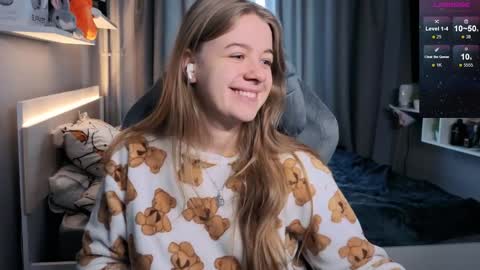 Snapshot of candy_meggie chatting on February 3, 2025, 10:36 am Megan online show from February 3, 2025, 10:36 am