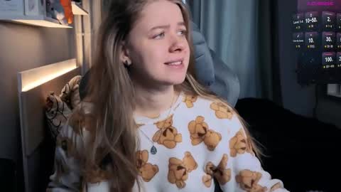 Snapshot of candy_meggie chatting on March 12, 2025, 9:44 am Megan online show from March 12, 2025, 9:44 am