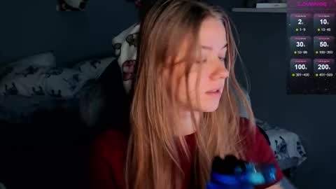 Snapshot of candy_meggie chatting on September 22, 2025, 8:27 am Megan online show from September 22, 2025, 8:27 am