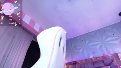 Ania online show from March 6, 2026, 11:17 am