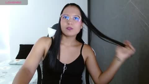  Candy  online show from April 1, 2026, 7:22 pm