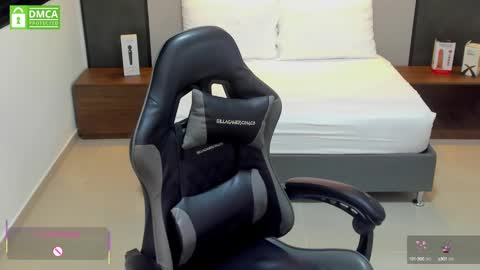 CANDY online show from September 18, 2025, 8:11 pm