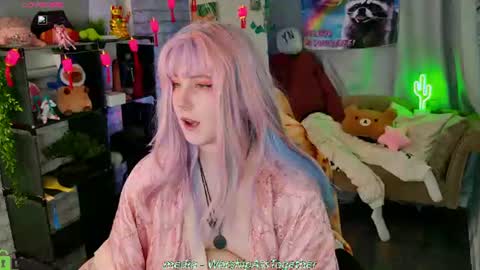 Snapshot of candy_yeahh chatting on July 11, 2026, 1:19 am Mary online show from July 11, 2026, 1:19 am