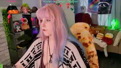 Snapshot of candy_yeahh chatting on July 21, 2026, 1:08 am Mary online show from July 21, 2026, 1:08 am