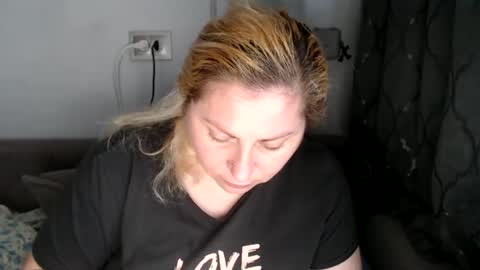 Laura online show from February 19, 2025, 8:44 am