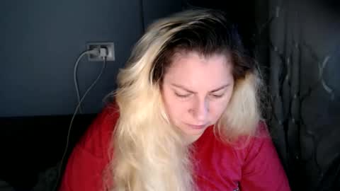 Laura online show from September 23, 2025, 11:24 am