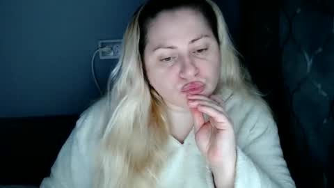 Laura online show from October 10, 2025, 8:57 am