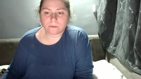 Laura online show from October 26, 2025, 3:51 pm