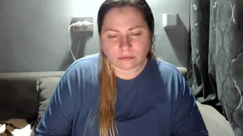 Laura online show from December 20, 2025, 9:22 pm