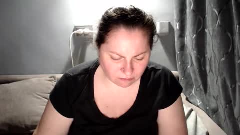 Laura online show from March 30, 2026, 4:35 am