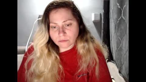 Laura online show from May 30, 2026, 9:34 pm