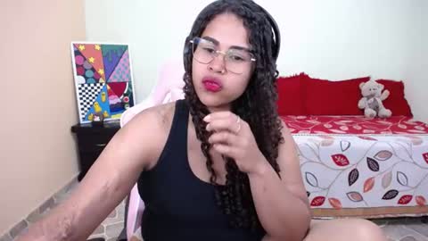Snapshot of candyhot_sex chatting on August 6, 2026, 2:02 am Karen online show from August 6, 2026, 2:02 am