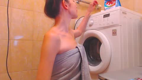 CANDYJESx online show from December 29, 2024, 8:22 am