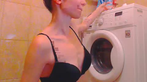 CANDYJESx online show from January 12, 2025, 2:41 pm