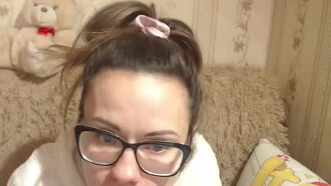 Snapshot of candylady136 chatting on February 19, 2025, 10:56 am say meow and send tip  online show from February 19, 2025, 10:56 am