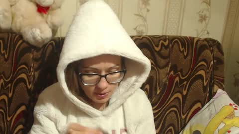 Snapshot of candylady136 chatting on February 25, 2025, 1:50 pm say meow and send tip  online show from February 25, 2025, 1:50 pm