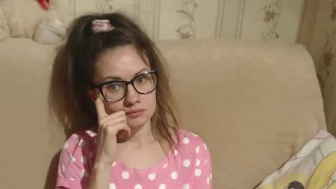 Snapshot of candylady136 chatting on March 12, 2025, 4:35 pm say meow and send tip  online show from March 12, 2025, 4:35 pm