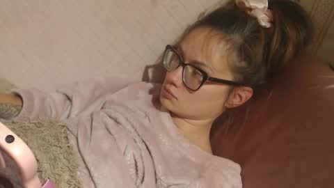 Snapshot of candylady136 chatting on October 27, 2025, 6:12 pm say meow and send tip  online show from October 27, 2025, 6:12 pm