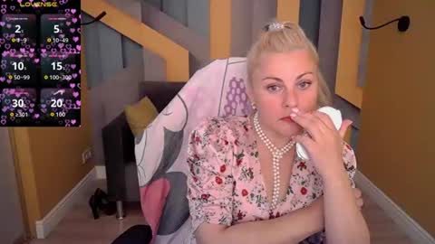 Snapshot of candylons chatting on July 16, 2026, 6:52 am CandyLons online show from July 16, 2026, 6:52 am