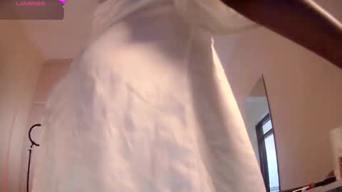 Candice online show from December 15, 2025, 9:13 am