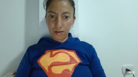 candymilfff online show from September 17, 2025, 3:52 am