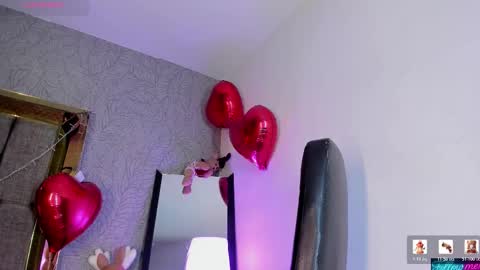 Candys Victoria online show from March 8, 2026, 2:21 pm