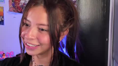 Camilla online show from February 20, 2025, 5:40 pm