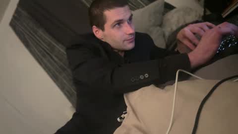 ColeKaine online show from January 1, 2025, 6:59 pm