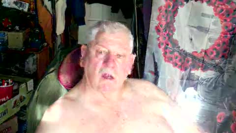 Snapshot of canoelicker69 chatting on May 21, 2026, 12:34 pm canoelicker69 online show from May 21, 2026, 12:34 pm