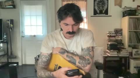 cantleavethehouse online show from February 28, 2025, 10:06 pm