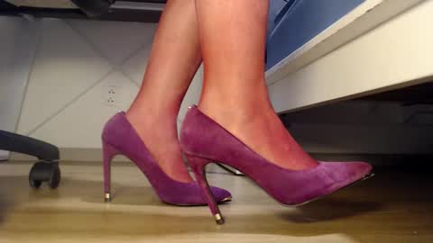 Snapshot of caolau chatting on October 4, 2025, 2:59 pm Miss Di online show from October 4, 2025, 2:59 pm