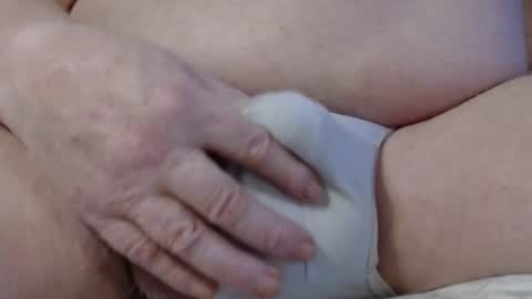 Snapshot of cap49908 chatting on December 6, 2024, 5:11 pm cap online show from December 6, 2024, 5:11 pm