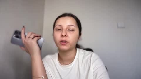 Emma online show from March 16, 2026, 8:07 am