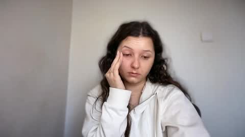 Emma online show from April 14, 2026, 7:14 am