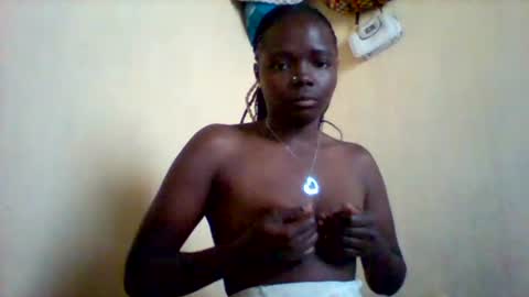 Snapshot of capriellah chatting on July 20, 2026, 9:45 am capriellah online show from July 20, 2026, 9:45 am