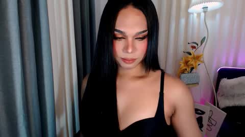 caprize_diva online show from March 15, 2026, 5:52 pm