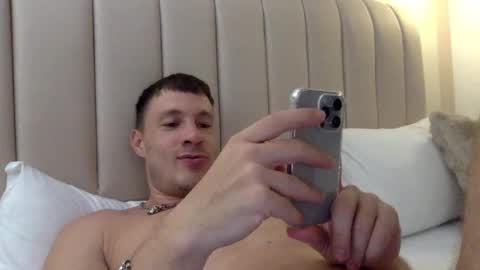 Snapshot of capt_oliver chatting on December 25, 2024, 6:52 pm follow my twitter  online show from December 25, 2024, 6:52 pm